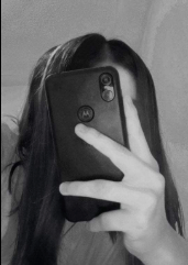 <em>María P.</em>